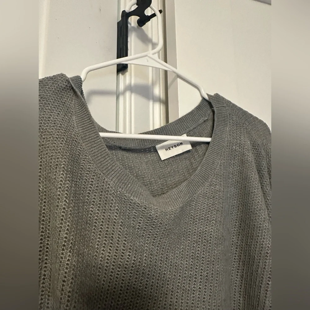 Gray Crew Neck Knit Sweater - Picture 3 of 5